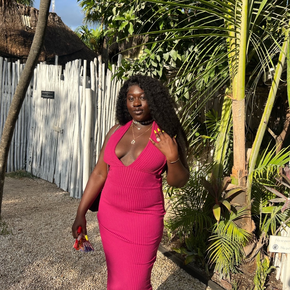Meet your Posher, Faustina